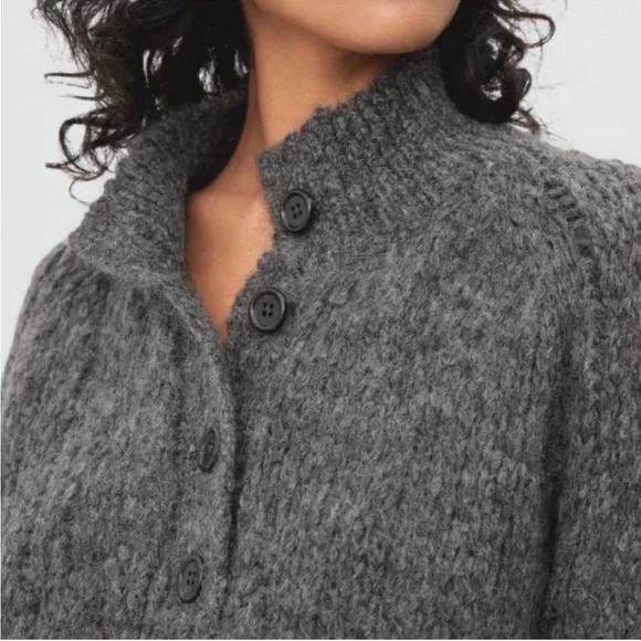 Everlane the lofty knit Henley button up alpaca wool
Blend sweater - Picture 2 of 9